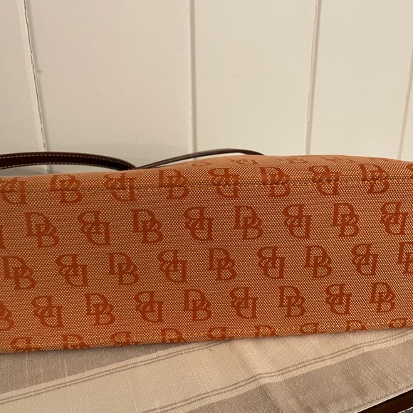 🔥QUICK SALE🔥Dooney & Bourke vintage orange canvas leather Satchel & dust bag - Picture 5 of 13